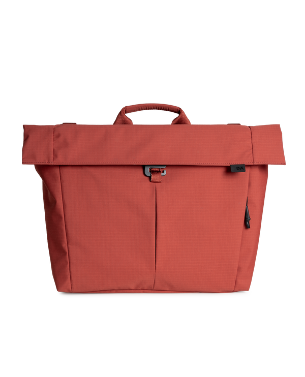 pivot-messenger-bag