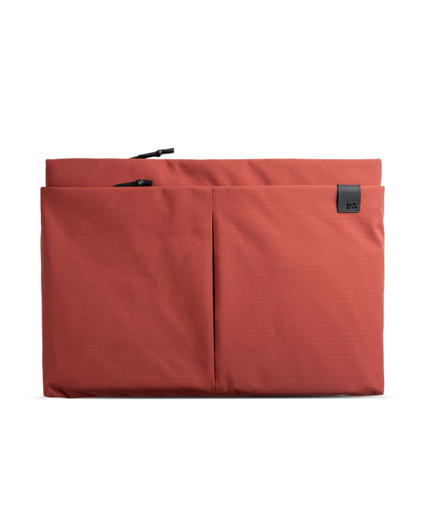 basalt-pivot-laptop-sleeve