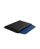 dailyobjects-black-blue-snapon-envelope-sleeve-for-macbook-airpro-3302cm-13-inch
