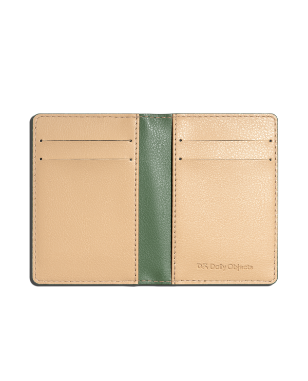 hunter-green-log-bi-fold-wallet