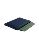 dailyobjects-black-blue-snapon-envelope-sleeve-for-macbook-airpro-3302cm-13-inch