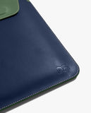 dailyobjects-black-blue-snapon-envelope-sleeve-for-macbook-airpro-3302cm-13-inch