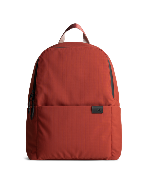 pivot-lunar-daypack