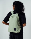 beige-pedal-daypack