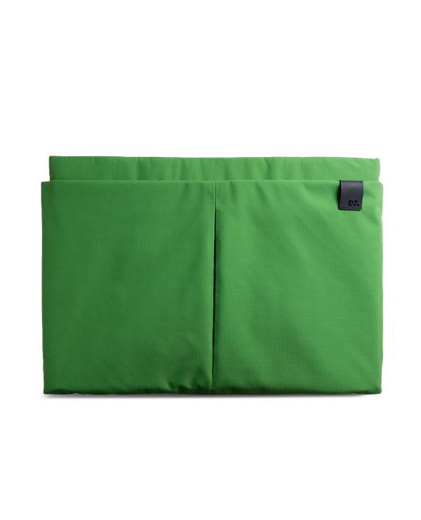 basalt-pivot-laptop-sleeve