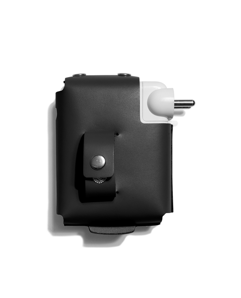 Convoy Leather Adapter Case for MacBook Pro 16 2021