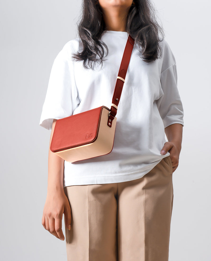 Sol Box Shoulder Bag